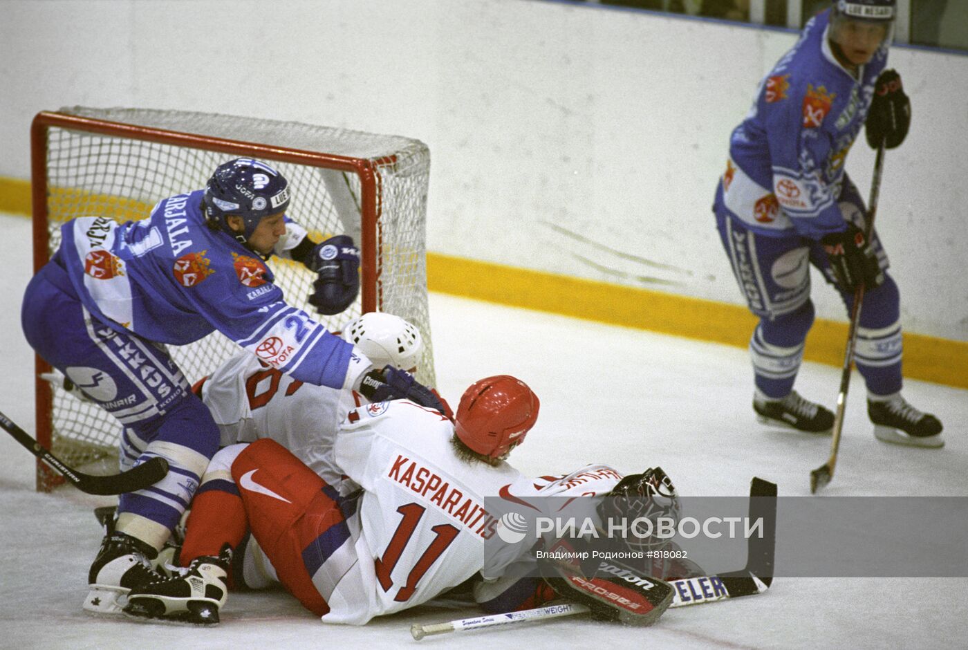 Товарищеский матч по хоккею между сборными России и Финляндии