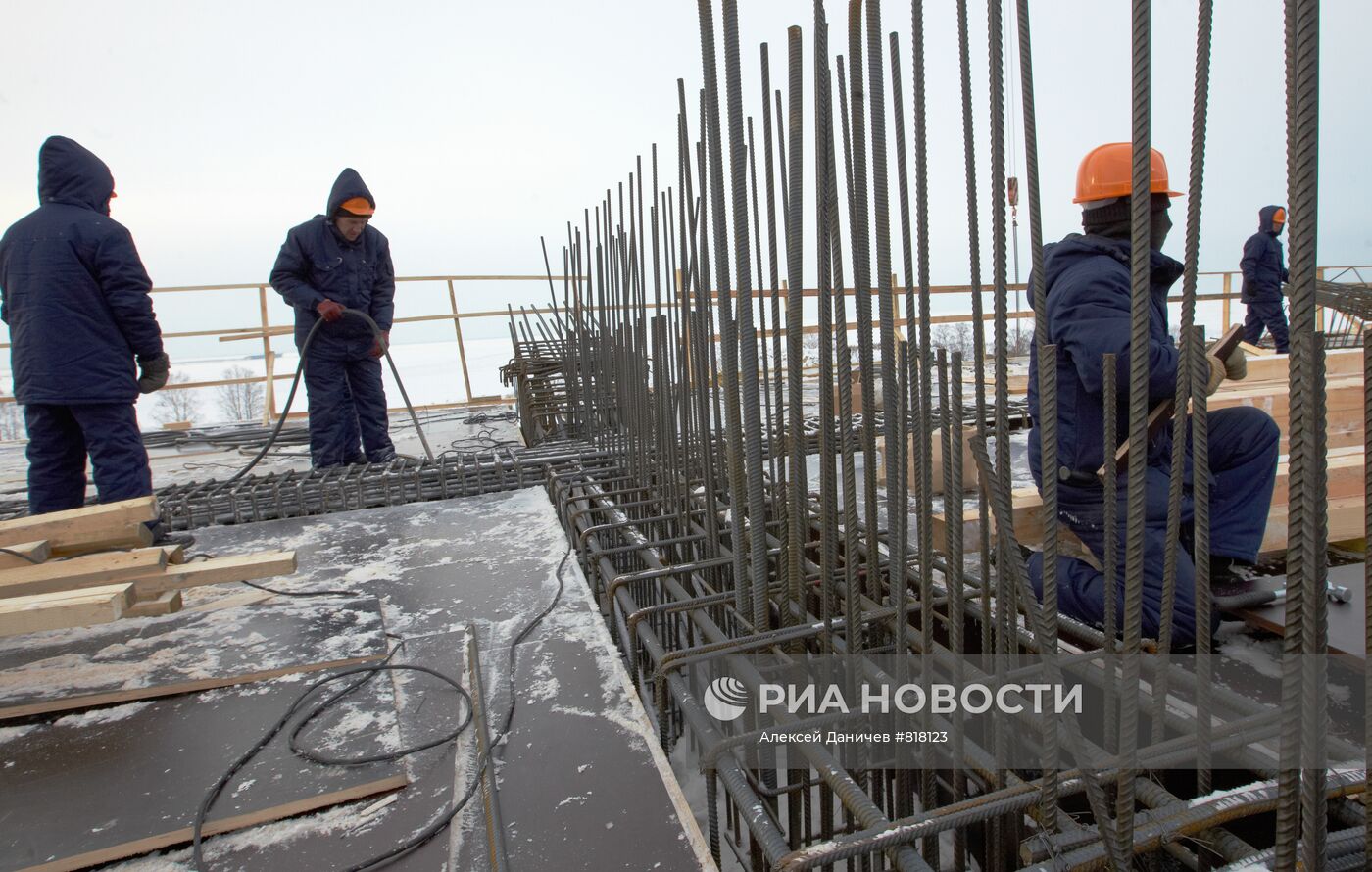 Строительство нового стадиона "Зенит" в Санкт-Петербурге