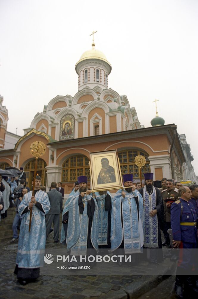 600-летия Сретения Владимирской иконы Божьей Матери