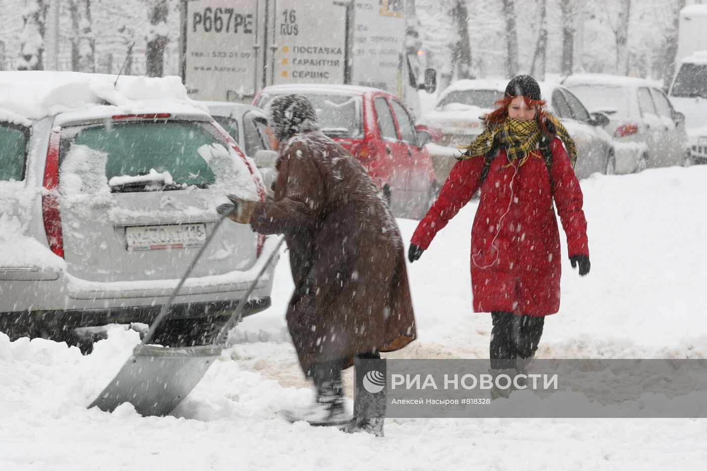 Сильный снегопад в Казани