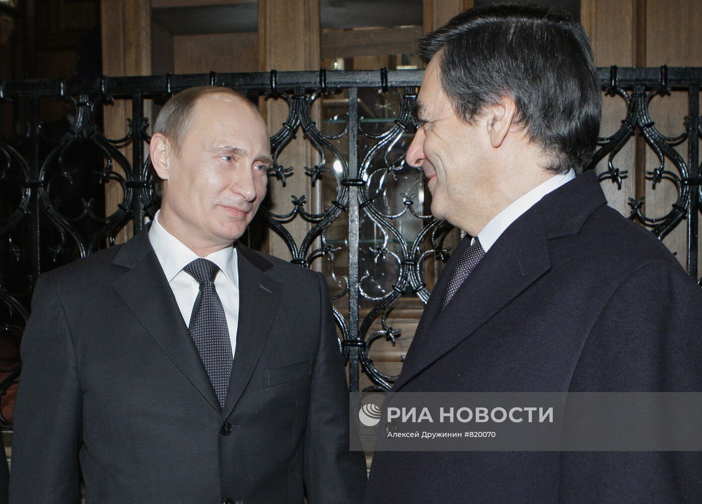 Неформальная встреча Владимира Путина и Франсуа Фийона