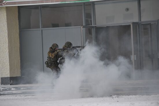 Учения антитеррористических подразделений ЦВО