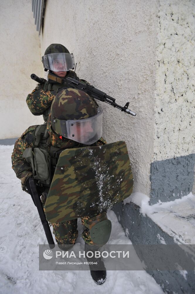 Учения антитеррористических подразделений ЦВО