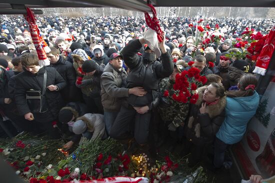 Акция в память об убитом Егоре Свиридове