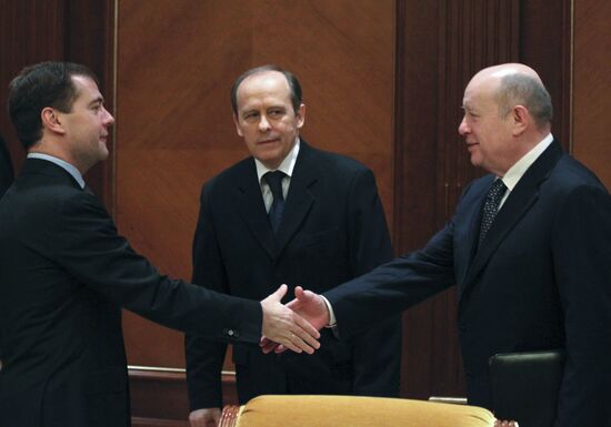 Д.Медведев провел заседание Совбеза РФ 11 декабря 2010 г.