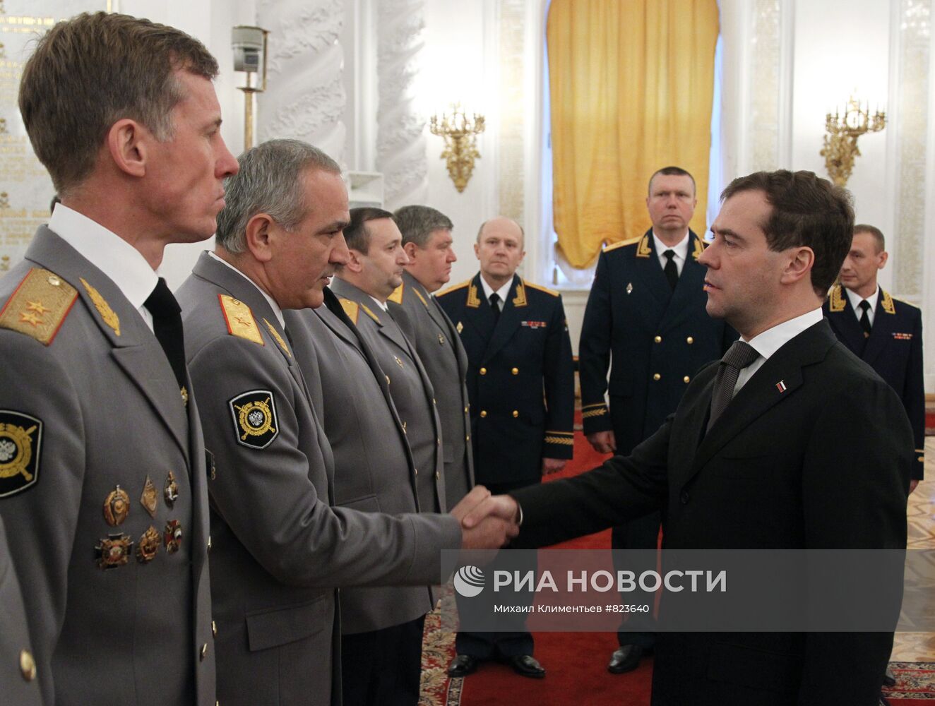 Дмитрий Медведев провел встречу с высшими офицерами в Кремле