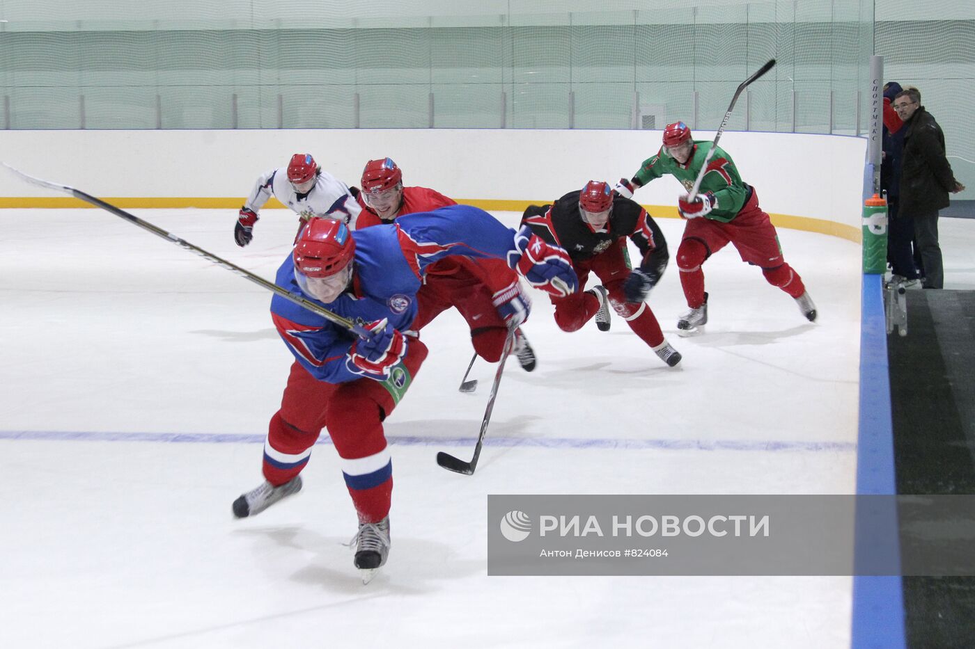 Хоккей. Открытая тренировка молодёжной сборной России