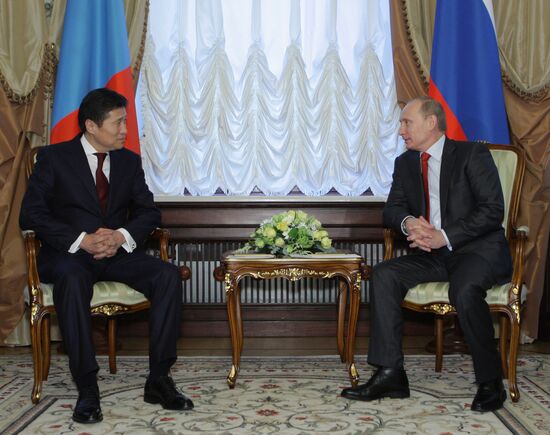 Встреча Владимира Путина с Сухбаатарыном Батболдом