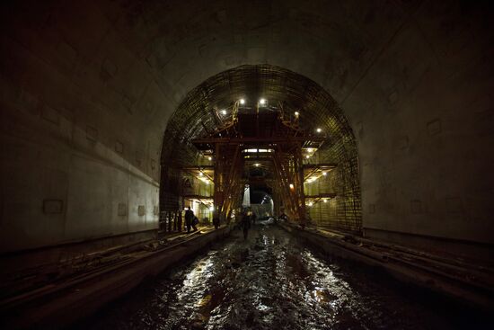 Строительство тоннеля для дороги Адлер - "Альпика-Сервис"