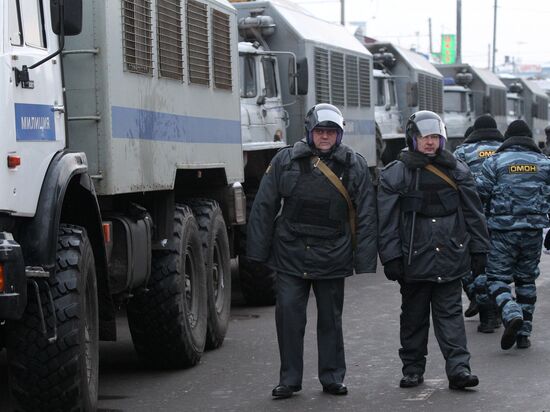 Меры безопасности у Киевского вокзала