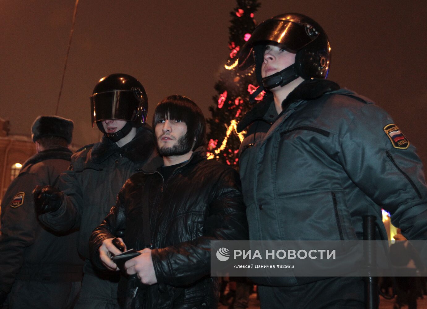 Ситуация на Сенной площади в Санкт-Петербурге