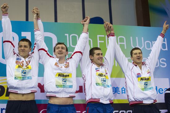 Плавание. Чемпионат мира FINA. Второй день