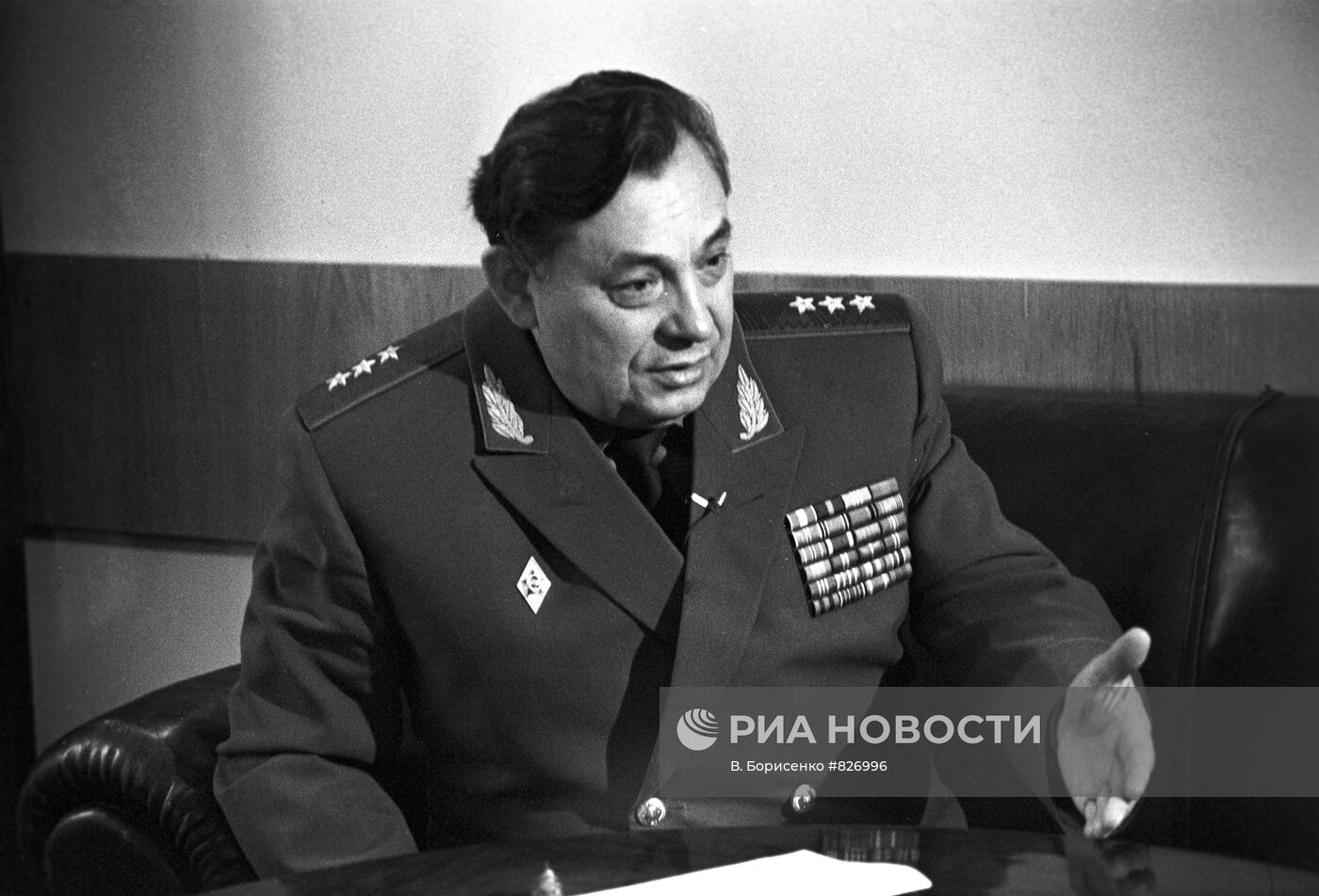 Главнокомандующий ЗГВ М. П. Бурлаков