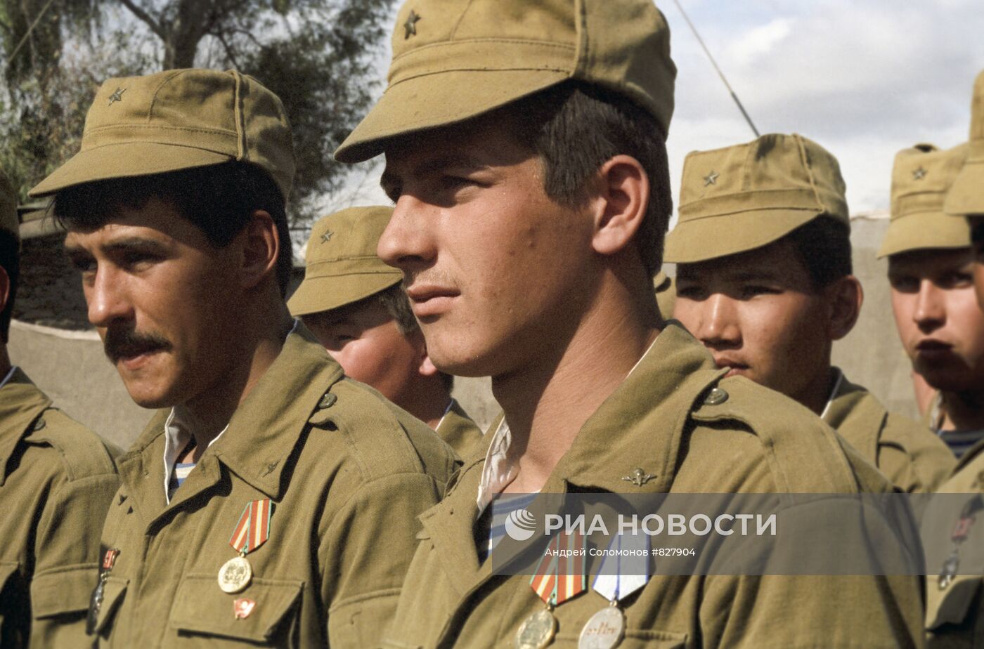 В Н-ской части ограниченного контингента советских войск