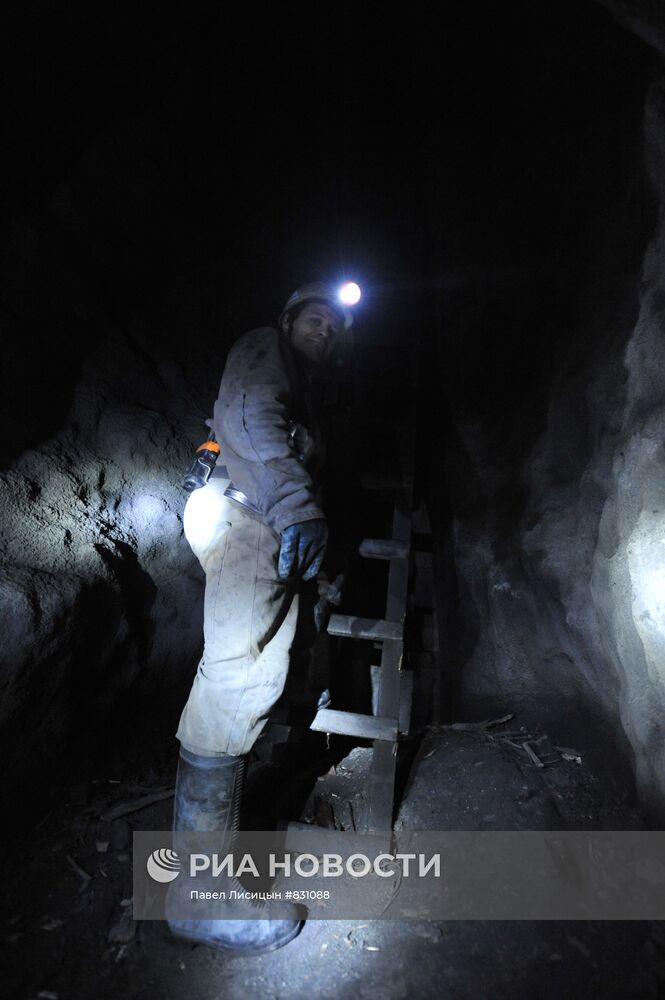 Работа шахты "Магнетитовая" в Свердловской области
