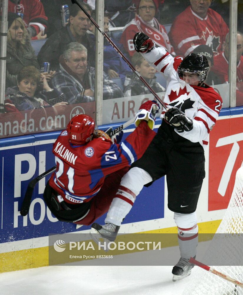 Хоккей. Молодежный ЧМ-2011. Матч Россия - Канада