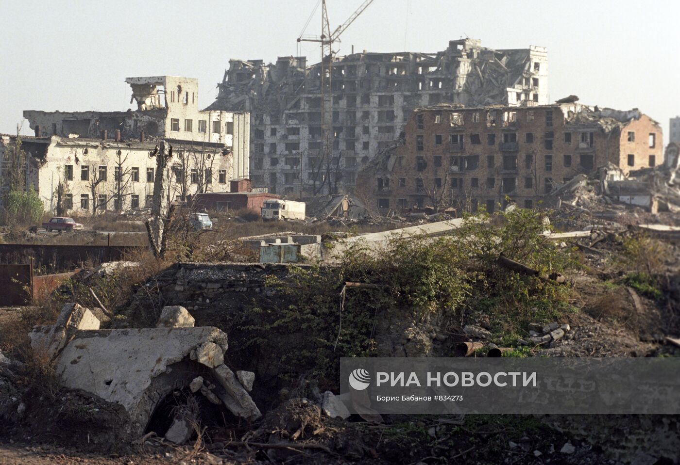 Разрушенные жилые дома в Грозном