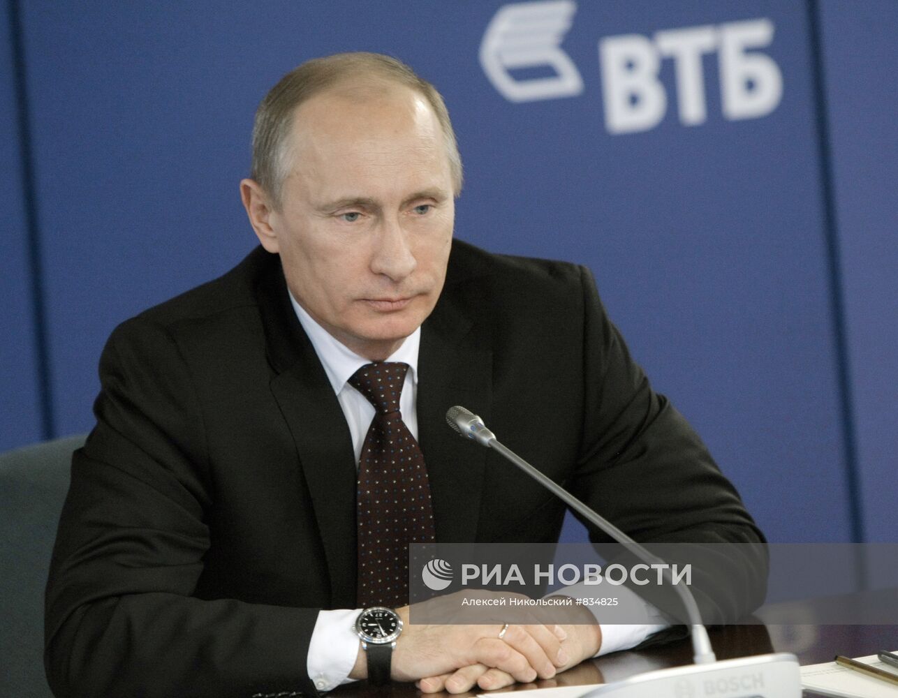 Владимир Путин посетил новый офис ОАО "Банк ВТБ"