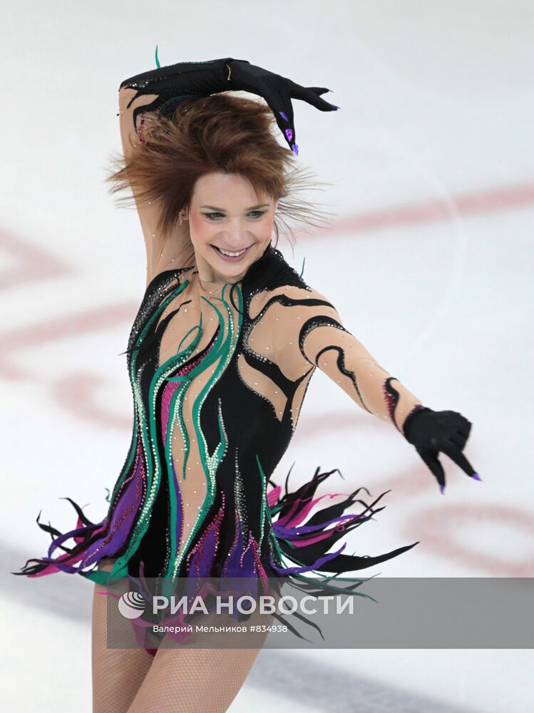 Алена Леонова