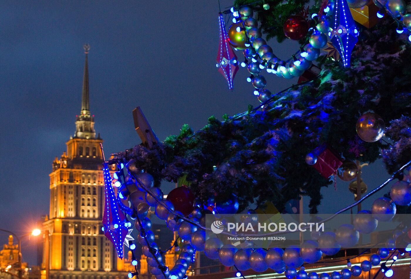 Москва готовится к встрече Нового года