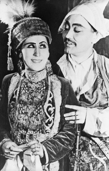 Сцена из оперы "Алман-Шолпан"