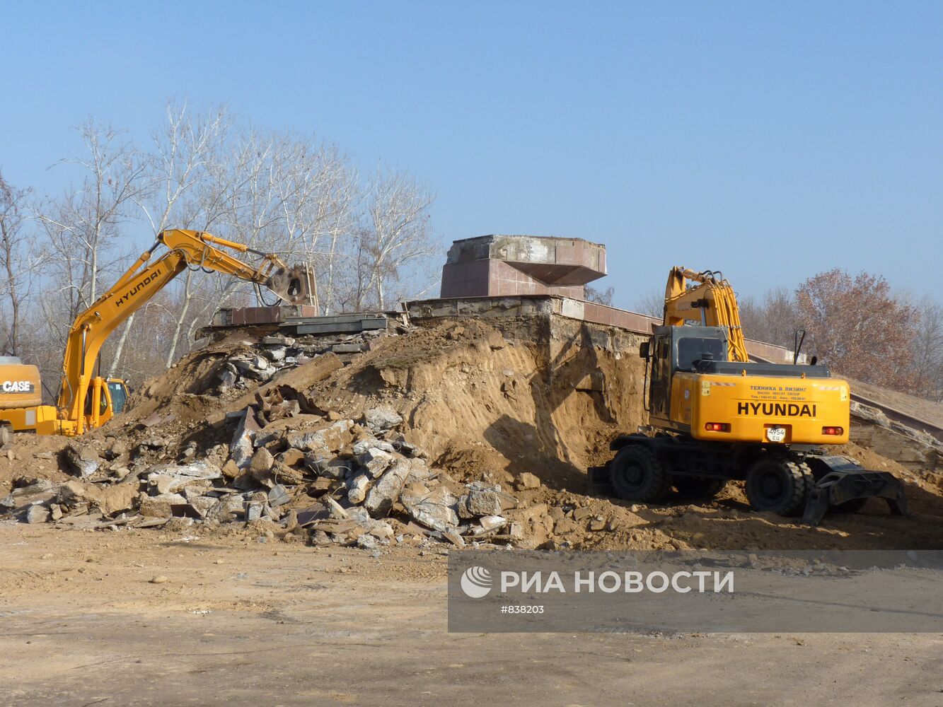 В Ташкенте демонтирован памятник генерал-майору Сабиру Рахимову