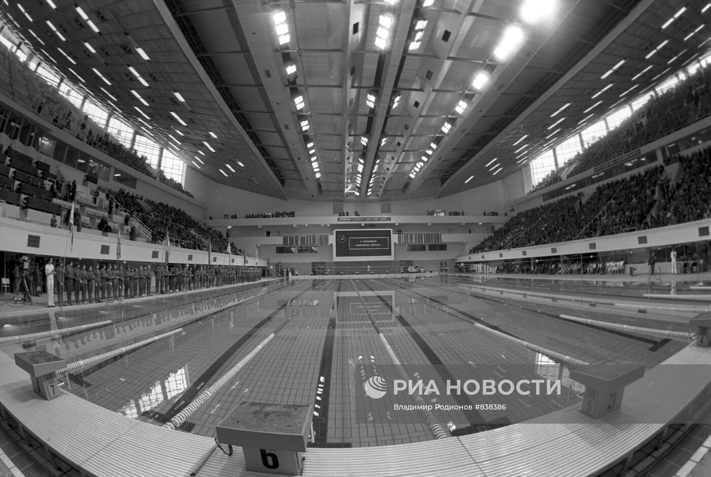 Плавательный бассейн СК "Олимпийский"