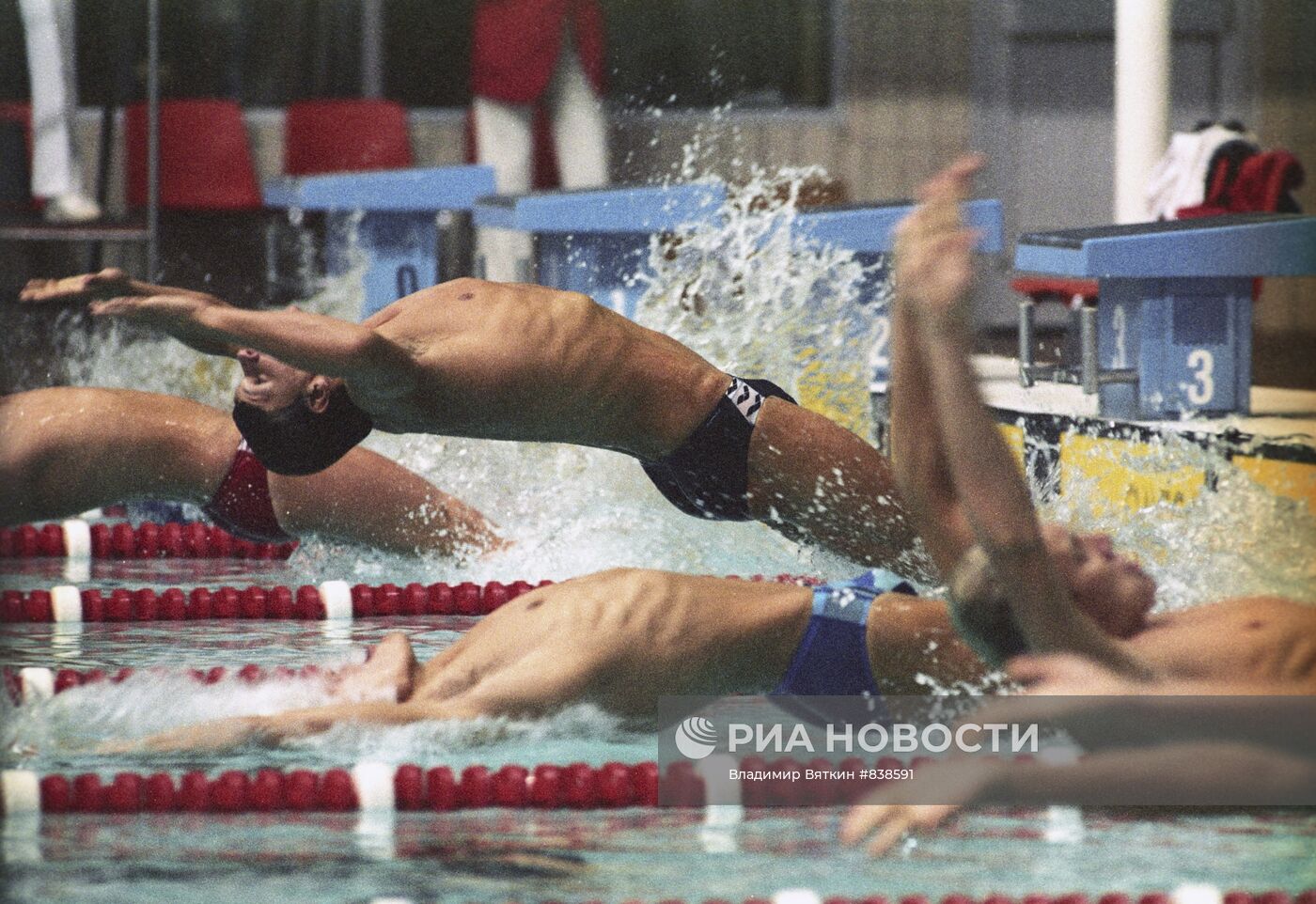Пловец Сергей Заболотнов. Плавание на спине