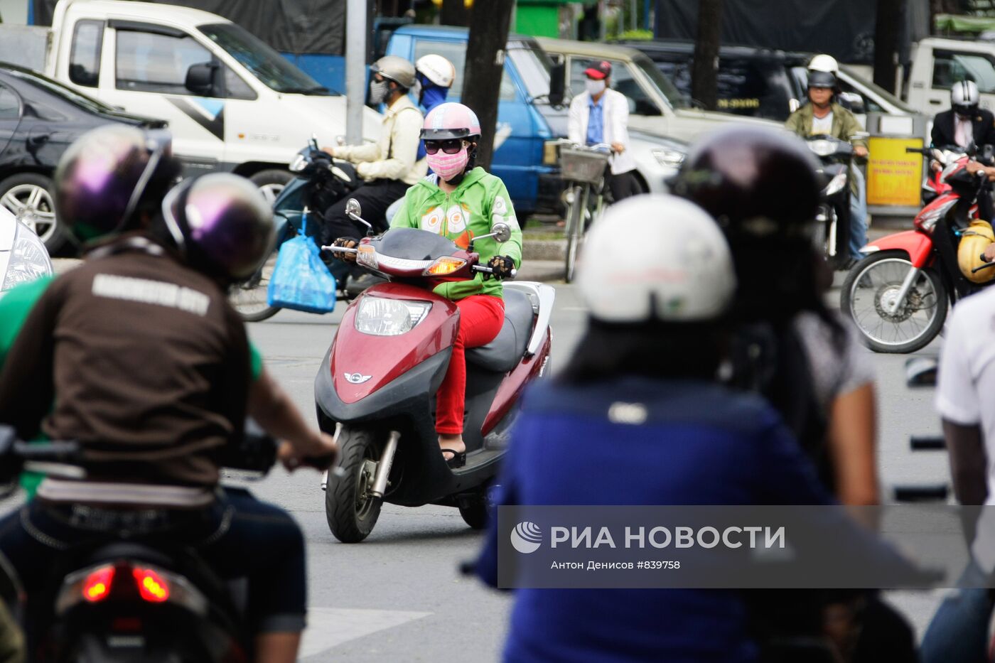 Местные жители города Нячанга