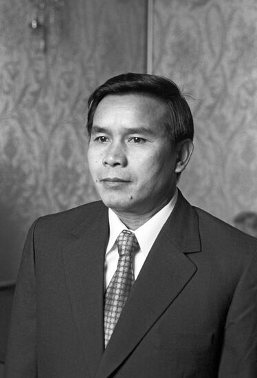 Посол Лаоса в СССР Кхамта Дуангтхонгла