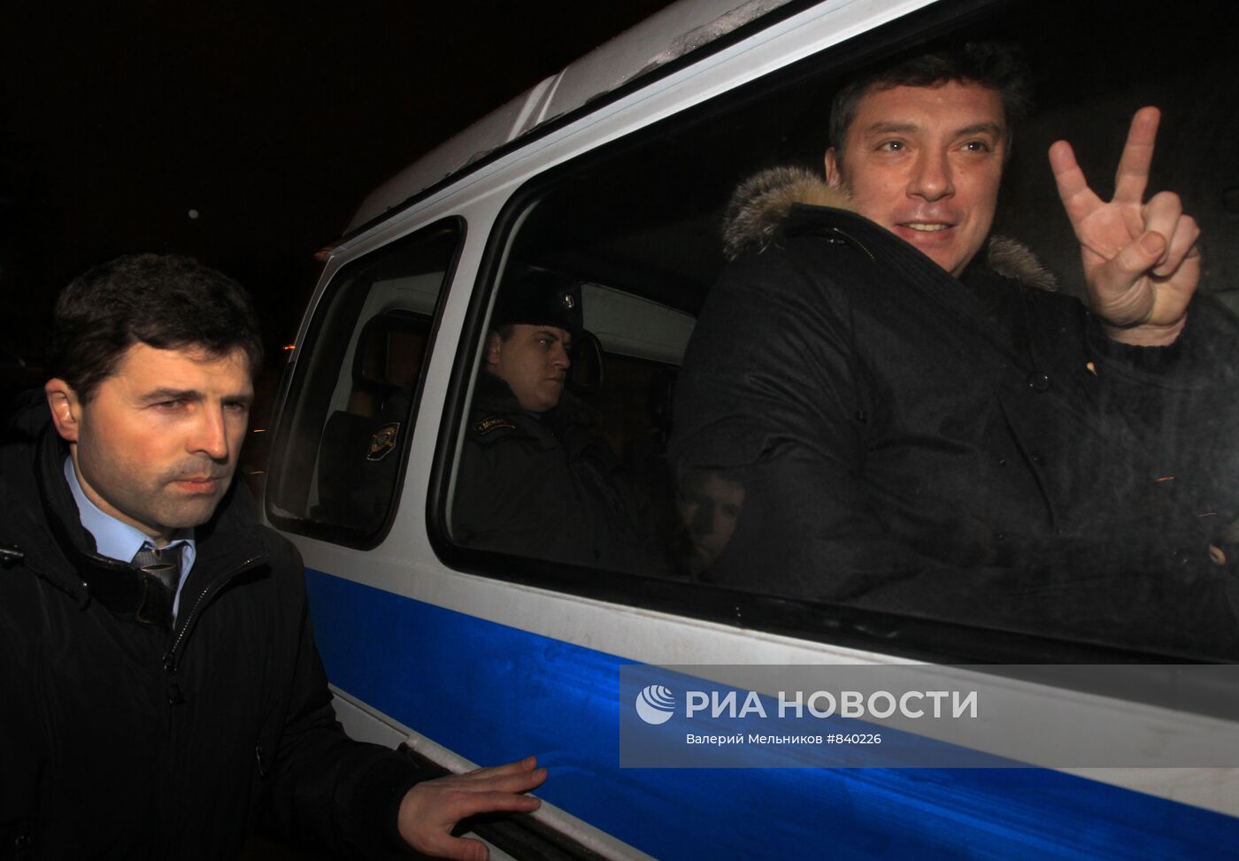 Борис Немцов выпущен на свободу