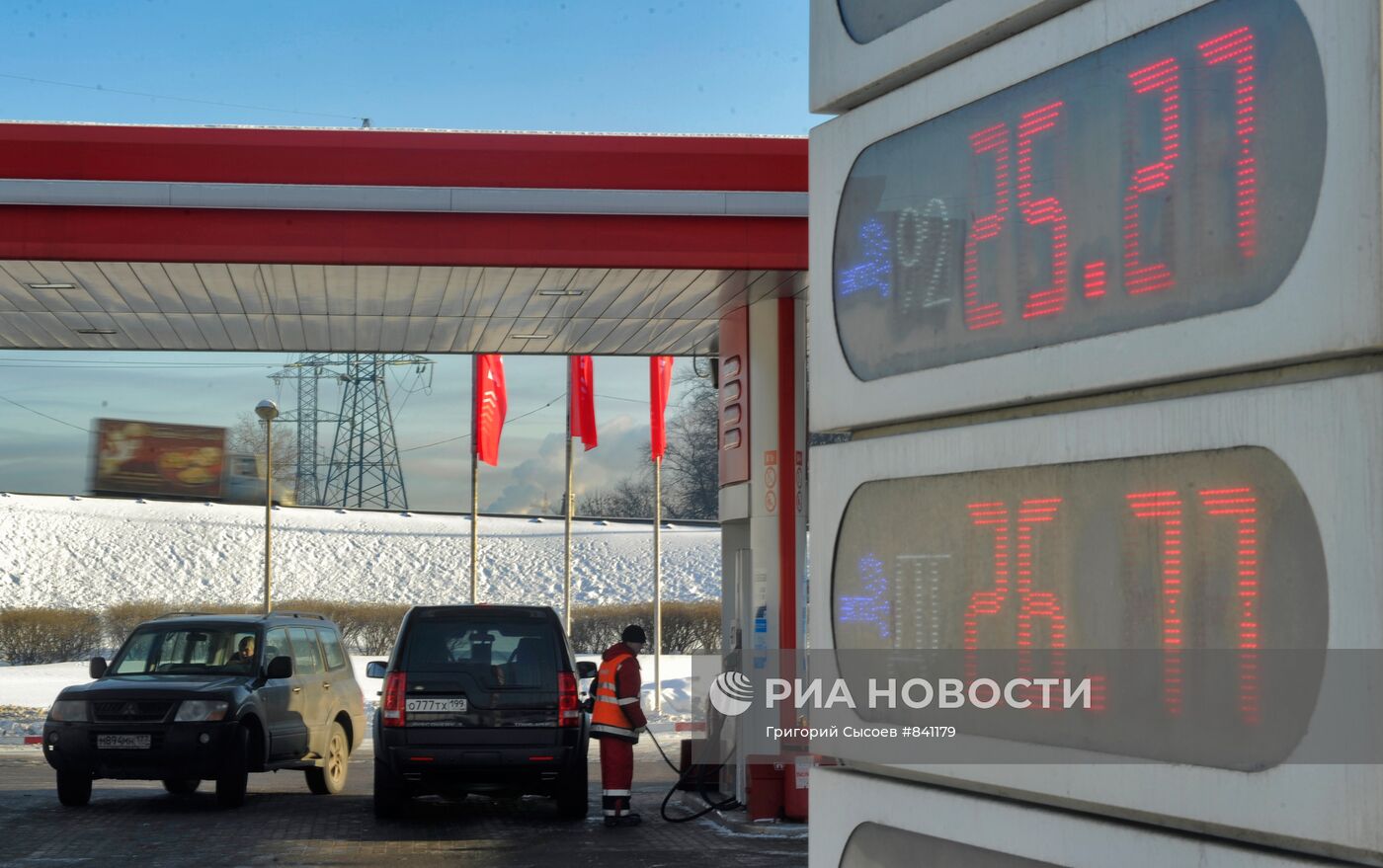 Розничные цены на бензин выросли в Москве с начала года