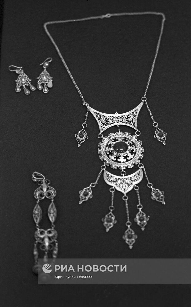 Казахские украшения для головы из серебра. Казахские украшения на Озоне. Шекелик