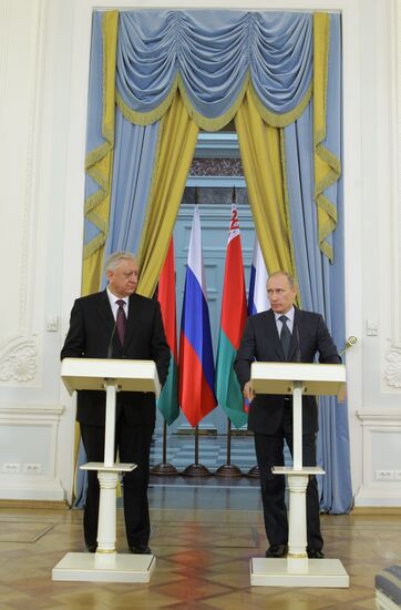 Пресс-конференция В. Путина и М. Мясниковича