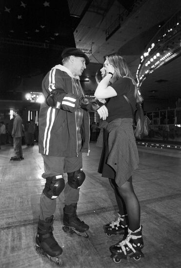 Р. Мирошник