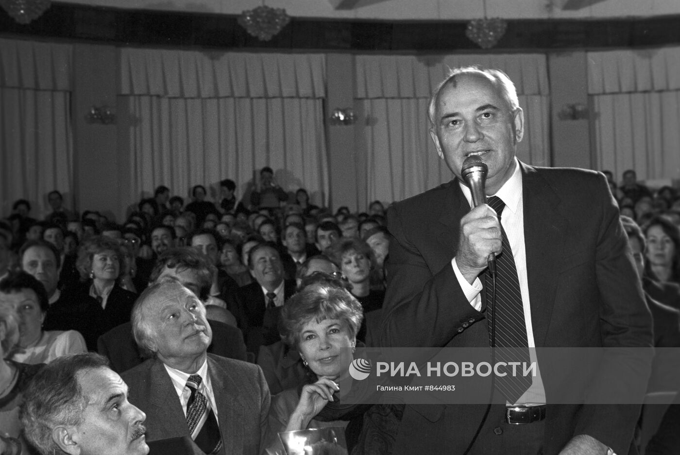 Политический деятель М. С. Горбачев