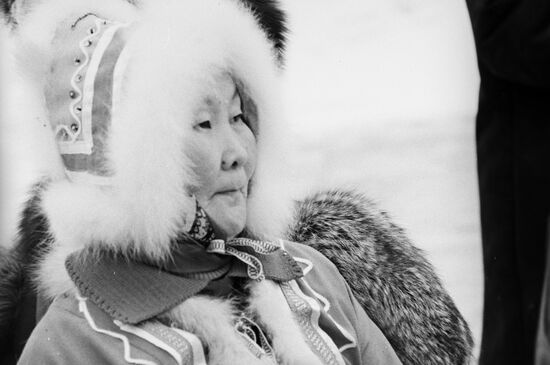 Исполнительница народных песен Елена Бокова