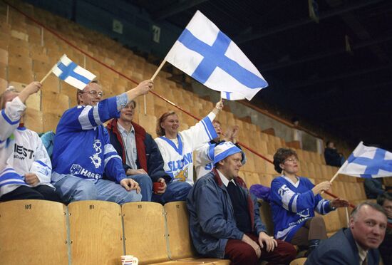 Финские хоккейные болельщики