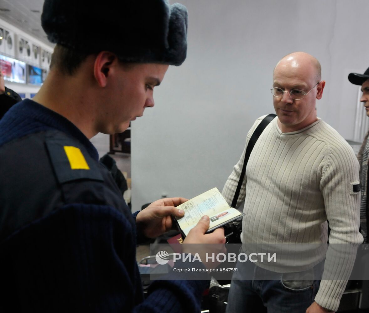 Усиление мер безопасности в аэропорту Ростова-на-Дону