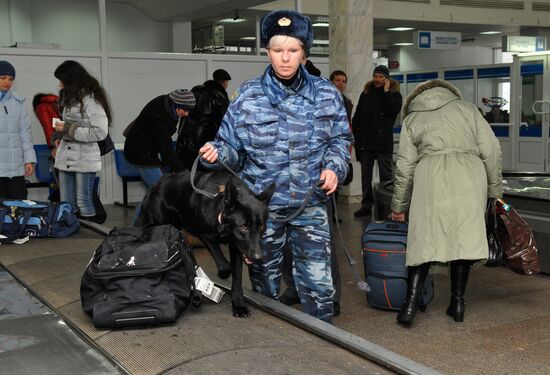 Усиление мер безопасности в аэропорту Ростова-на-Дону