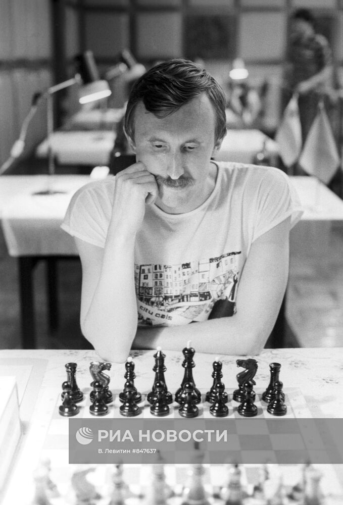 Шахматист Валерий Чехов