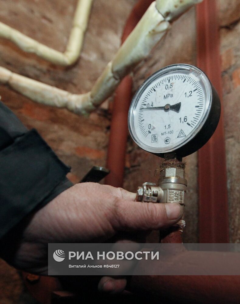 Манометр системы отопления