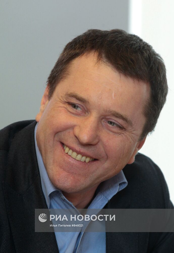 Сергей Тарханов