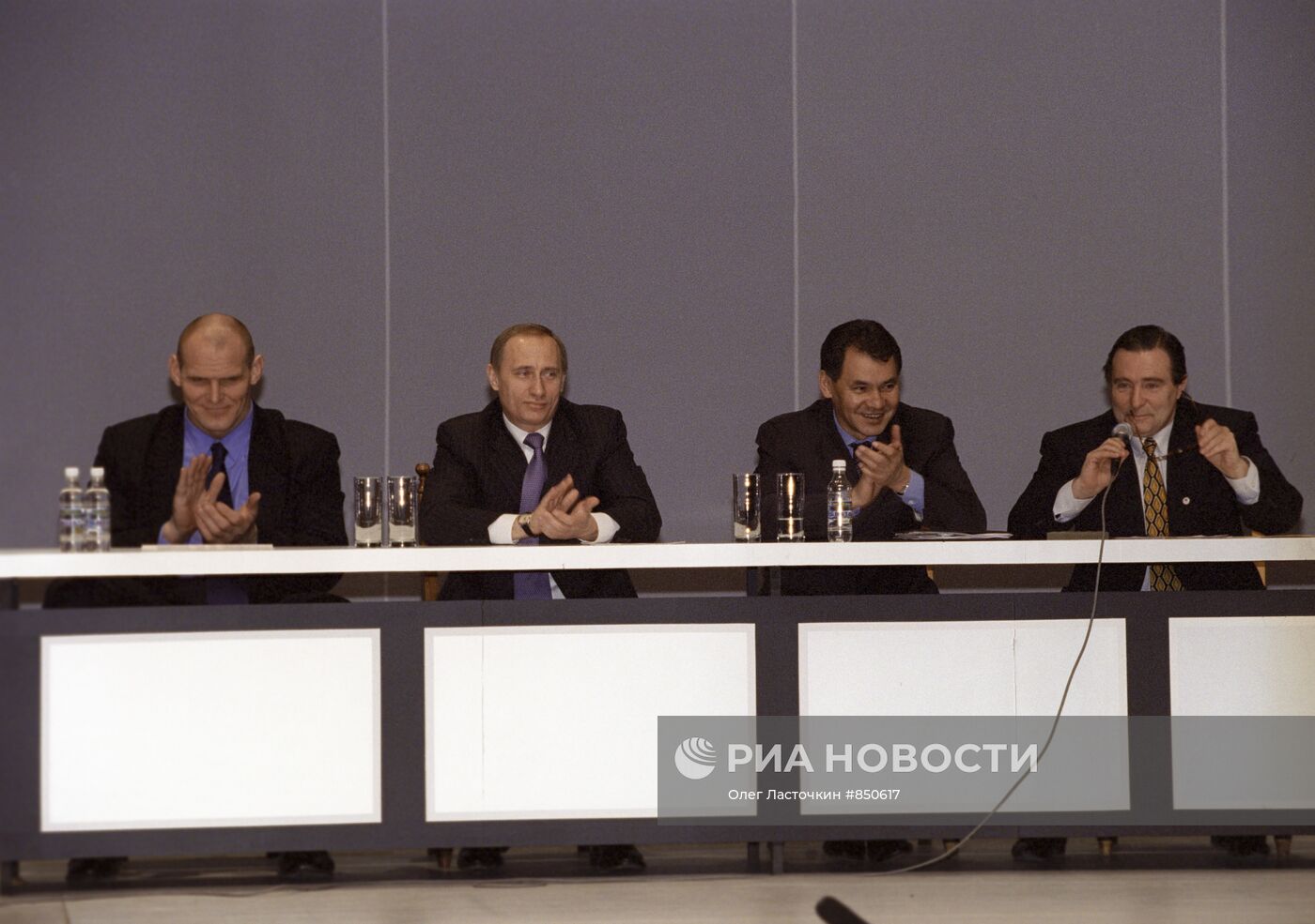 Заседание сторонников Общероссийского движения "Единство"