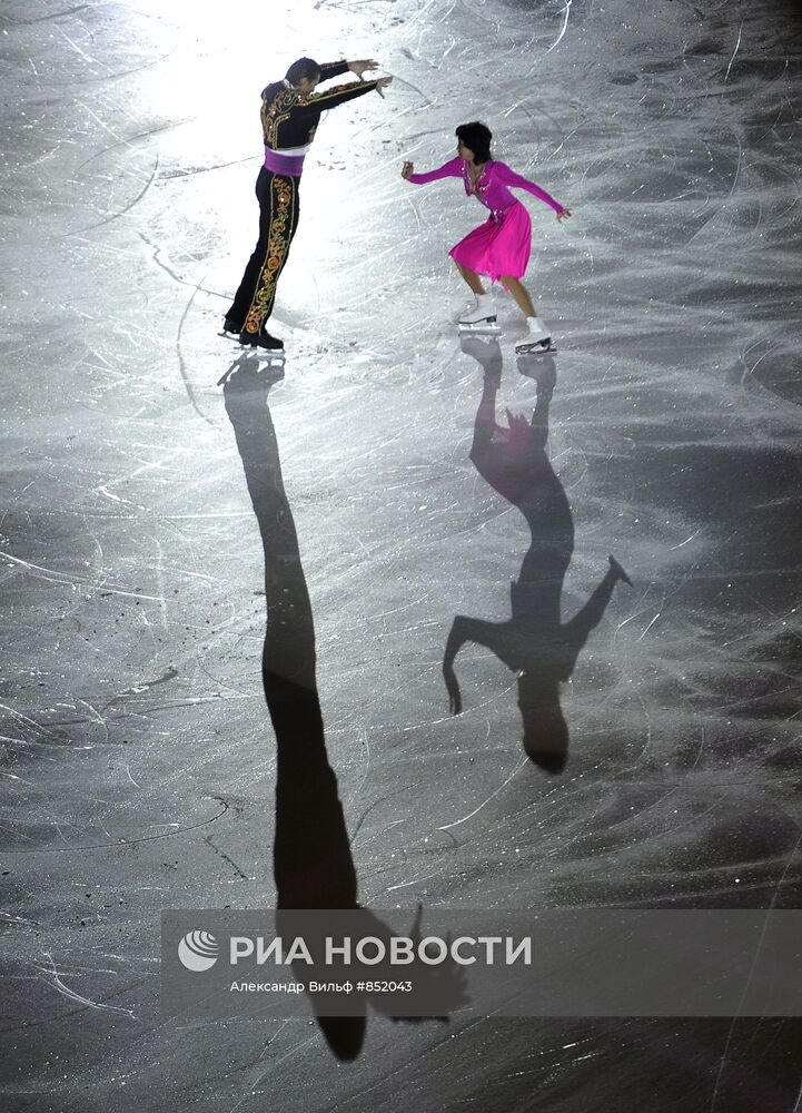 Юко Кавагути и Александр Смирнов