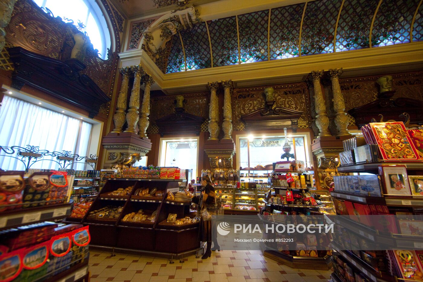 Гастроном "Елисеевский" в Москве