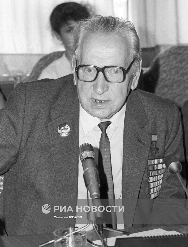 Герой Советского Союза А.В. Котцов