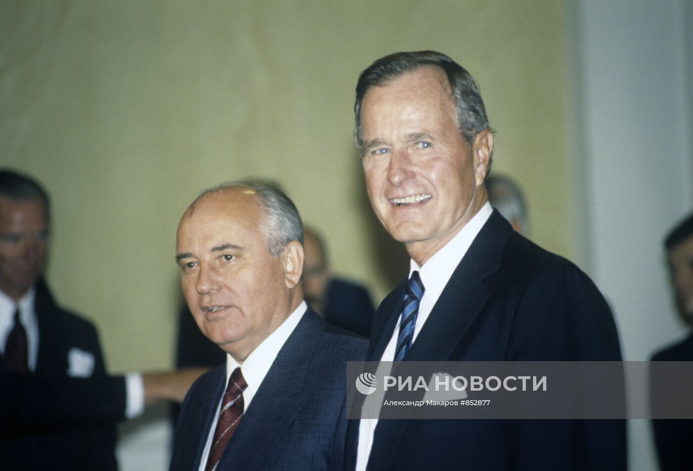 М.С. Горбачев и Дж. Буш
