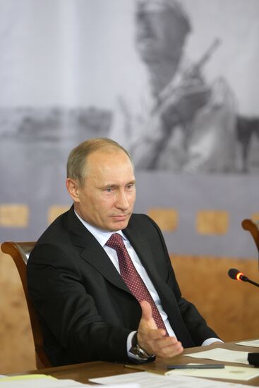 Владимир Путин посетил ФГУК "Государственный фонд кинофильмов"