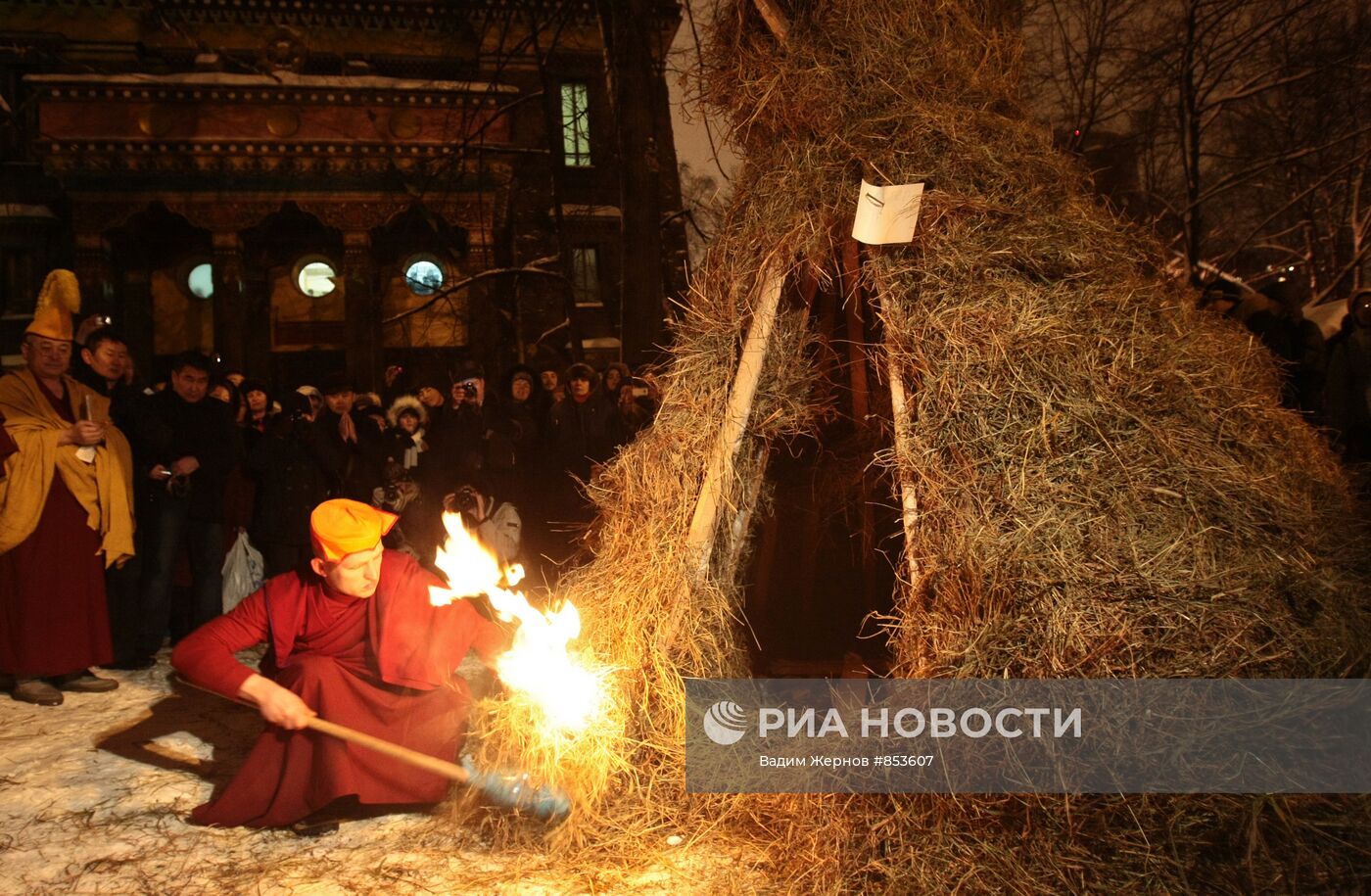 Буддисты отмечают праздник Дугжууба